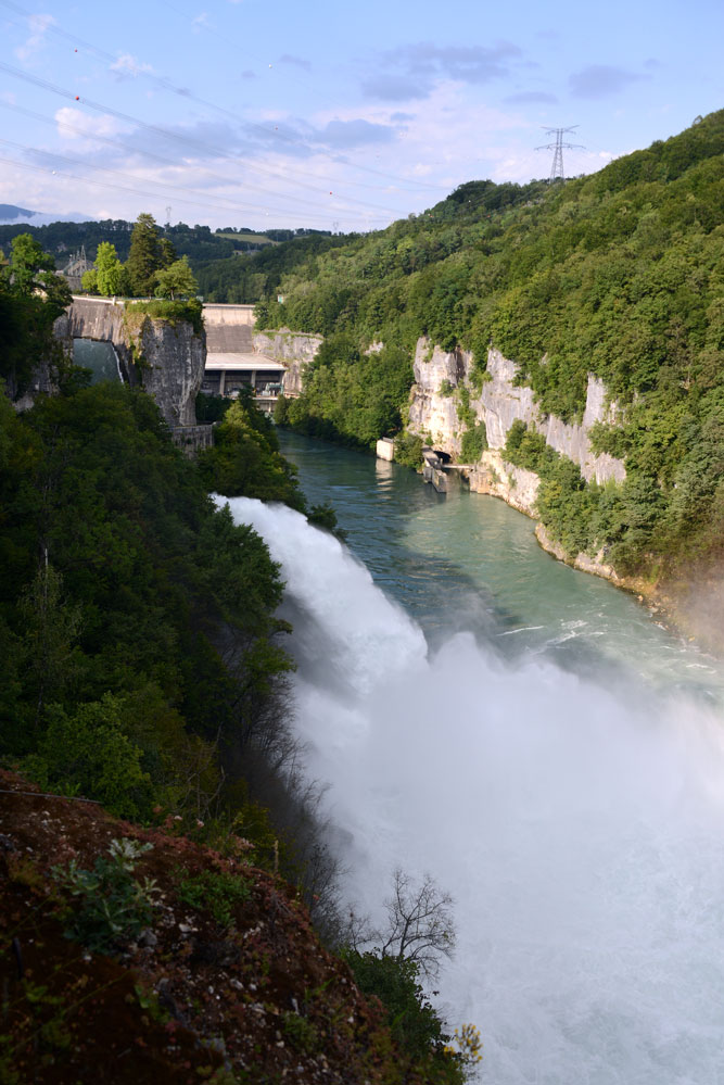 "Saut du ski" au barrage de Génissiat